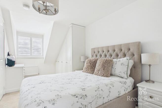 3 bed Semi-Detached for sale Image 8