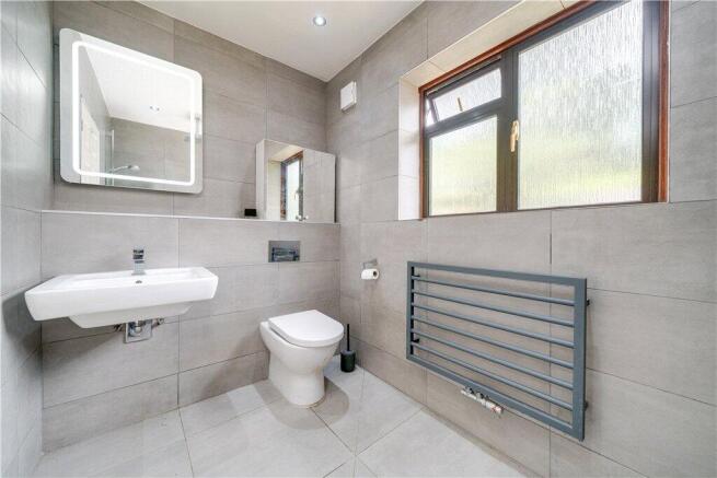 3 bed Bungalow for sale Image 7