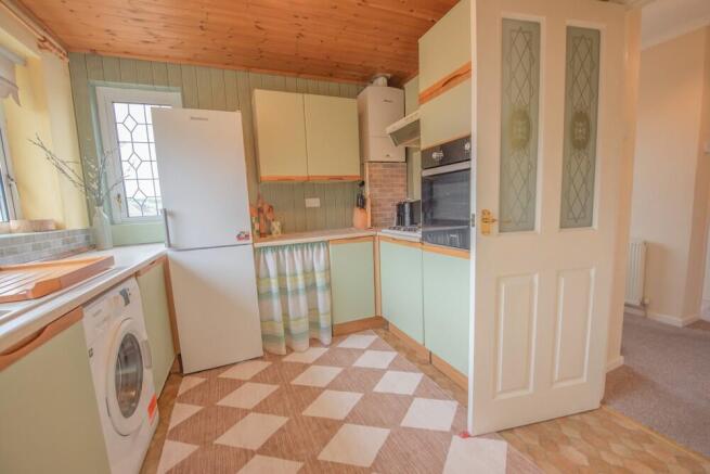 2 bed Bungalow for sale Image 4