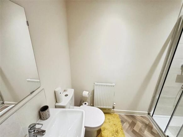 4 bed Terraced for sale Image 10