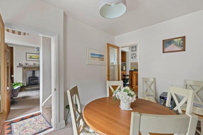 3 bed Terraced for sale Image 9