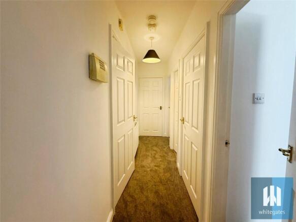 2 bed Apartment to rent Image 7