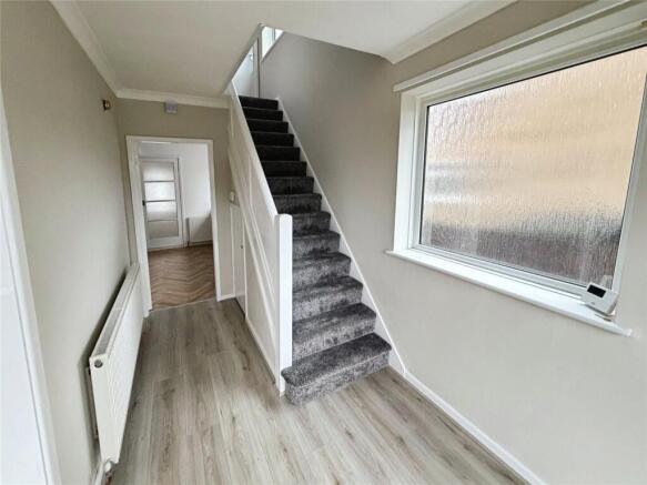 3 bed Semi-Detached for sale Image 9