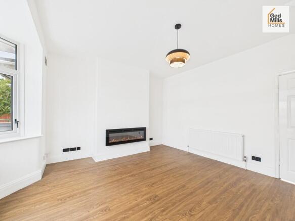 CAM02899G0-PR0080...