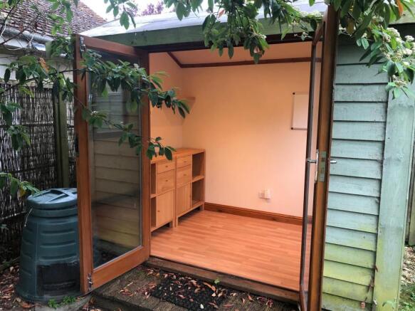 Garden Room.JPG