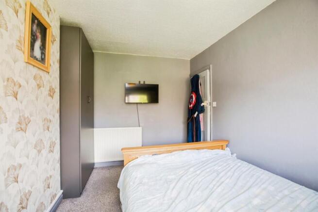 3 bed Semi-Detached for sale Image 11
