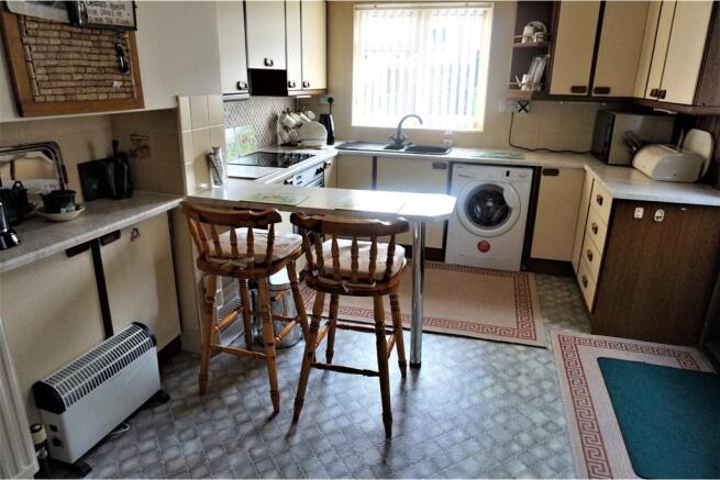 Kitchen / Breakfast