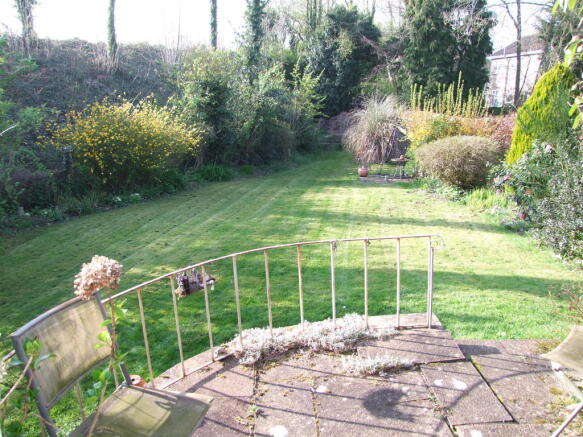 Photo 10