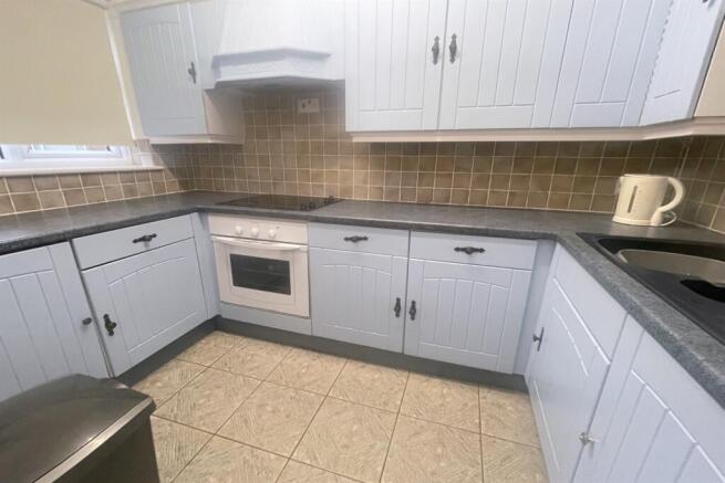 Fitted kitchen with 