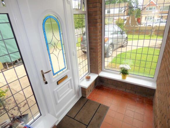 ENTRANCE PORCH