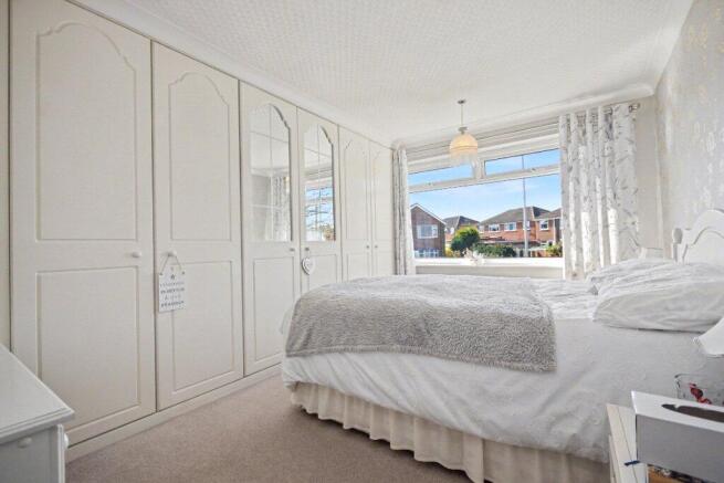 3 bed Semi-Detached for sale Image 7