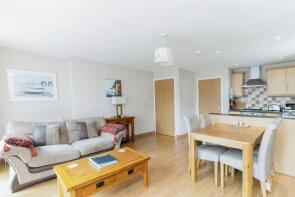 Flat 4, Richmond House, Richmond Place, Dawlish EX7 9FB