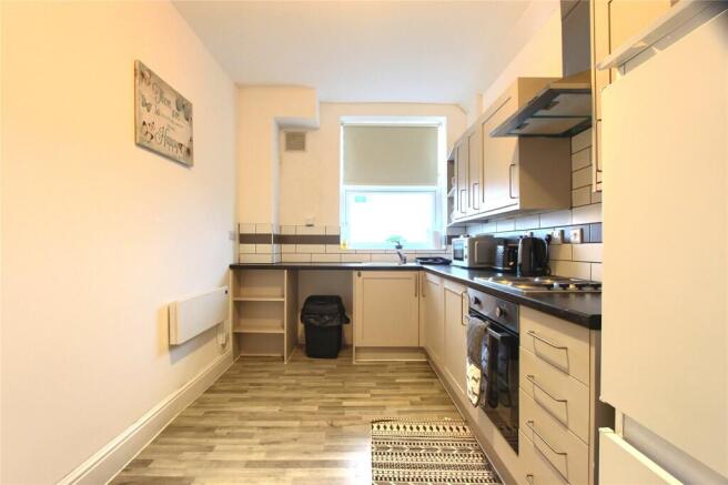 2 bed Flat for sale Image 10