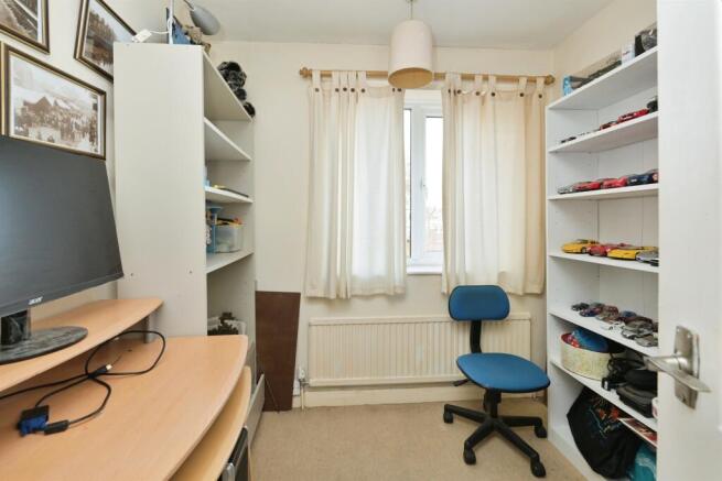 Photo 10