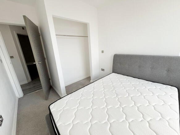 205 Knights House The Parade , Sutton Coldfield, B72 1QB – pohled 5