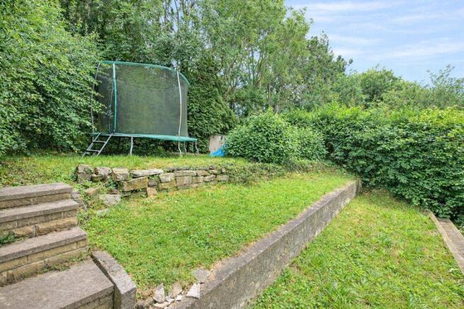 3 bed Semi-Detached for sale Image 11