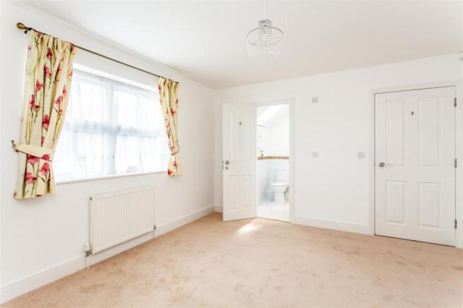 Bedroom 1.jpg