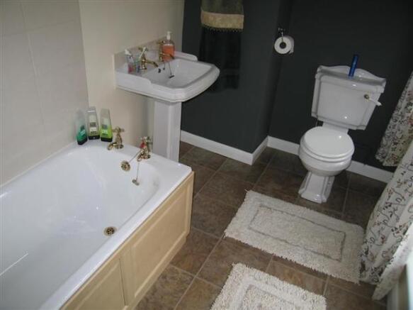 Photo 10