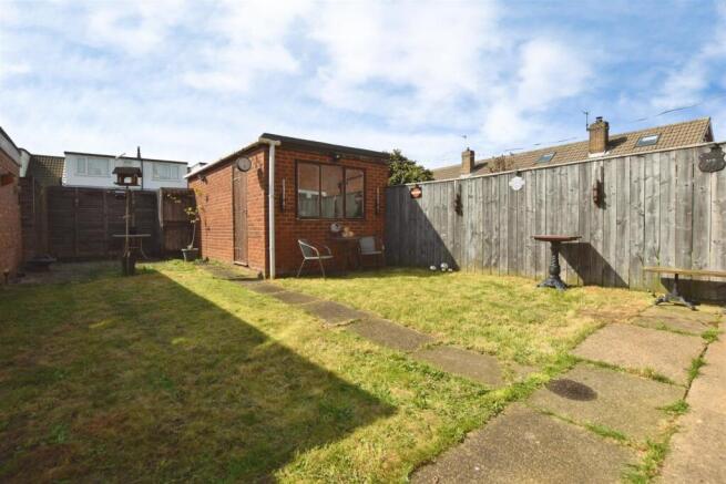 228f48d7-GARDEN 20GARAGEA.JPG