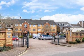 Flat 2, Wanmer Court, Birkheads Road, Reigate RH2 0AY