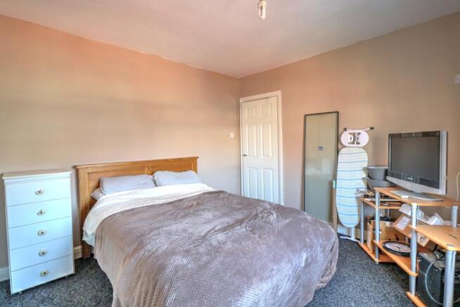 Bedroom 2.2