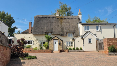 High Street, Stoke Goldington, Newport Pagnell