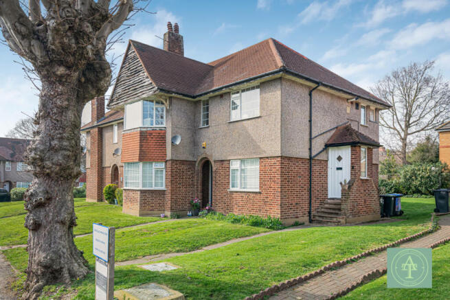 2 Bedroom Maisonette for Sale