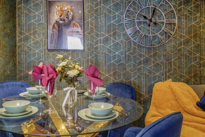 13B Great North Way - 3kS5YWLQC73QKnPpSoAj.jpg