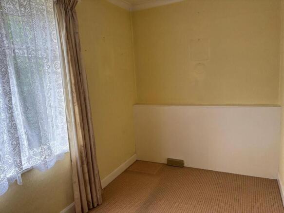 2 bed Semi-Detached for sale Image 5