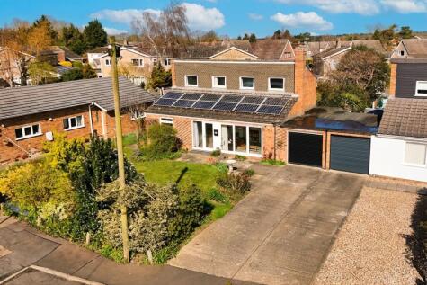 Sycamore Close, Loddon, Norwich