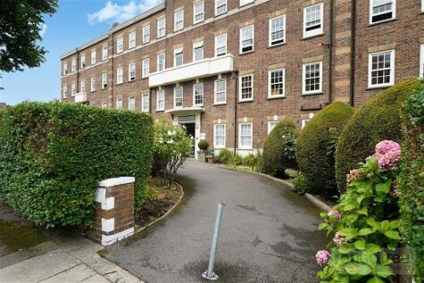 Brampton Court, Brampton Grove