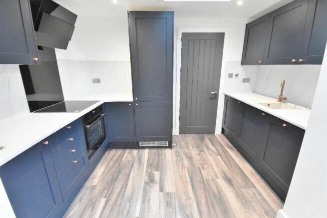 1 bed Apartment for sale Image 5