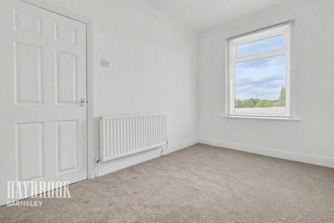 3 bed Terraced for sale Image 10