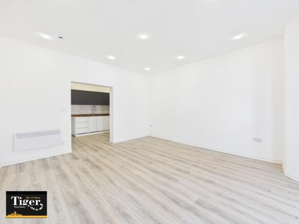 CAM03440G0-PR0560...