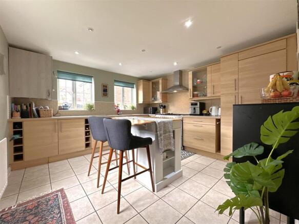 Modern Dining Kitchen 867