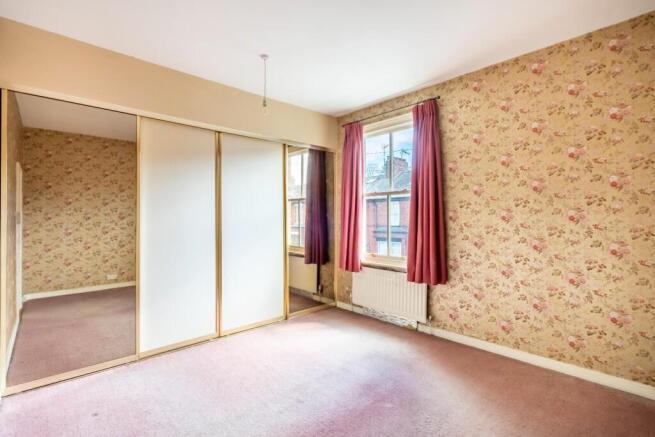 3 bed Terraced for sale Image 12