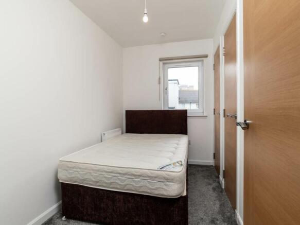 63149_SQFT_5G_Duff_S