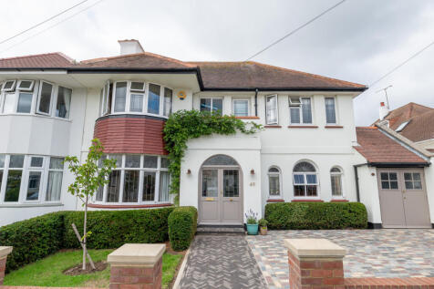 Berkeley Gardens, Leigh-on-sea, SS9 2