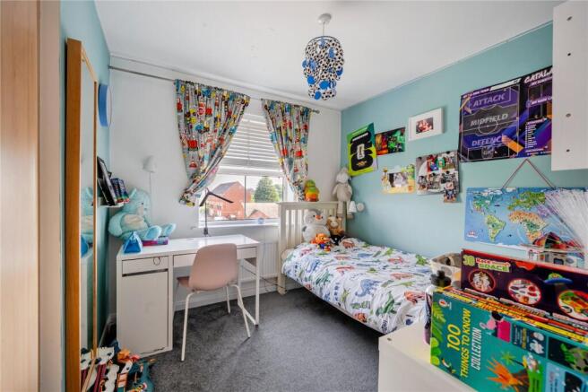 4 bed Town House for sale Image 11