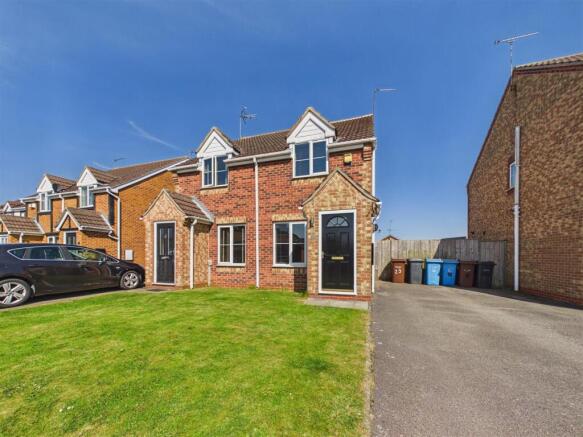 2 bed Semi-Detached for sale Image 10