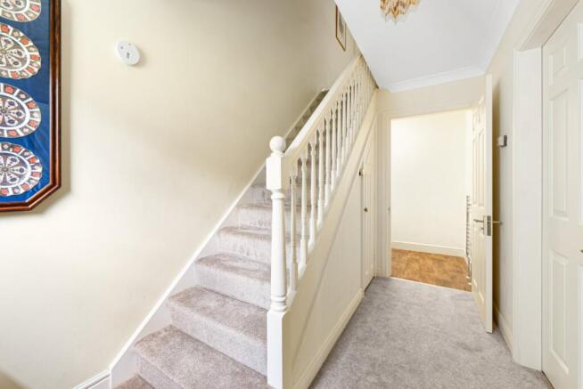2 bed Retirement Property for sale Image 8
