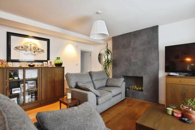North Street, Wilton                 ***VIDEO TOUR*** photo 4