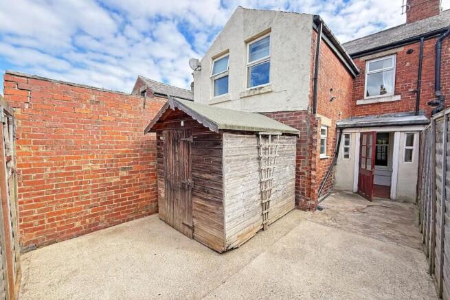 2 bed Terraced for sale Image 6