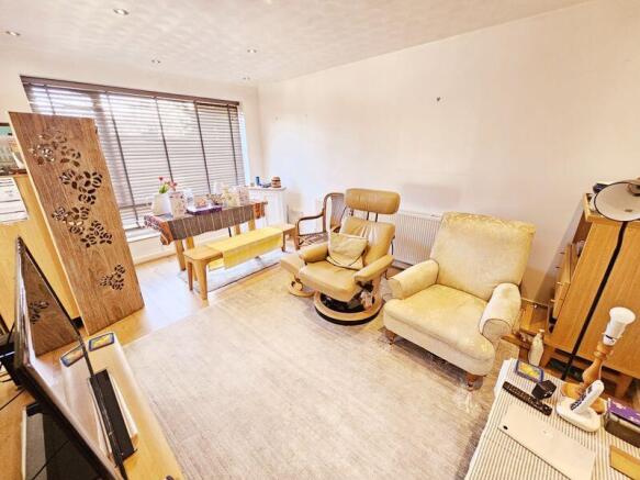 Grayshott Close, Erdington, Birmingham, B23 6JU photo 4