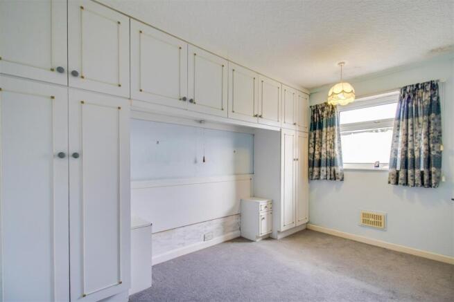 3 bed Detached Bungalow for sale Image 5
