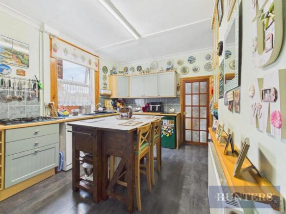 6 bed Terraced for sale Image 9