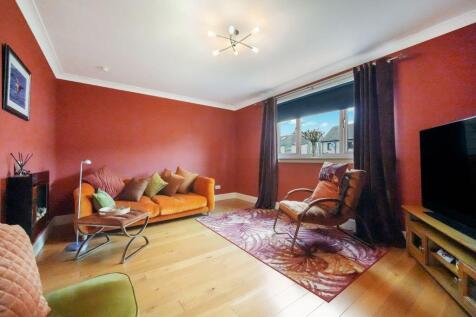 47 Northfield Farm Avenue, Edinburgh, EH8 7QY