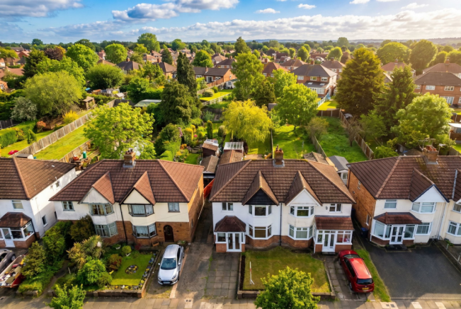 3-bed semi-detached on Primrose Lane, Hall Green, £355,000