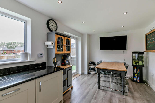 Dining Kitchen