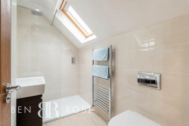 Master Ensuite